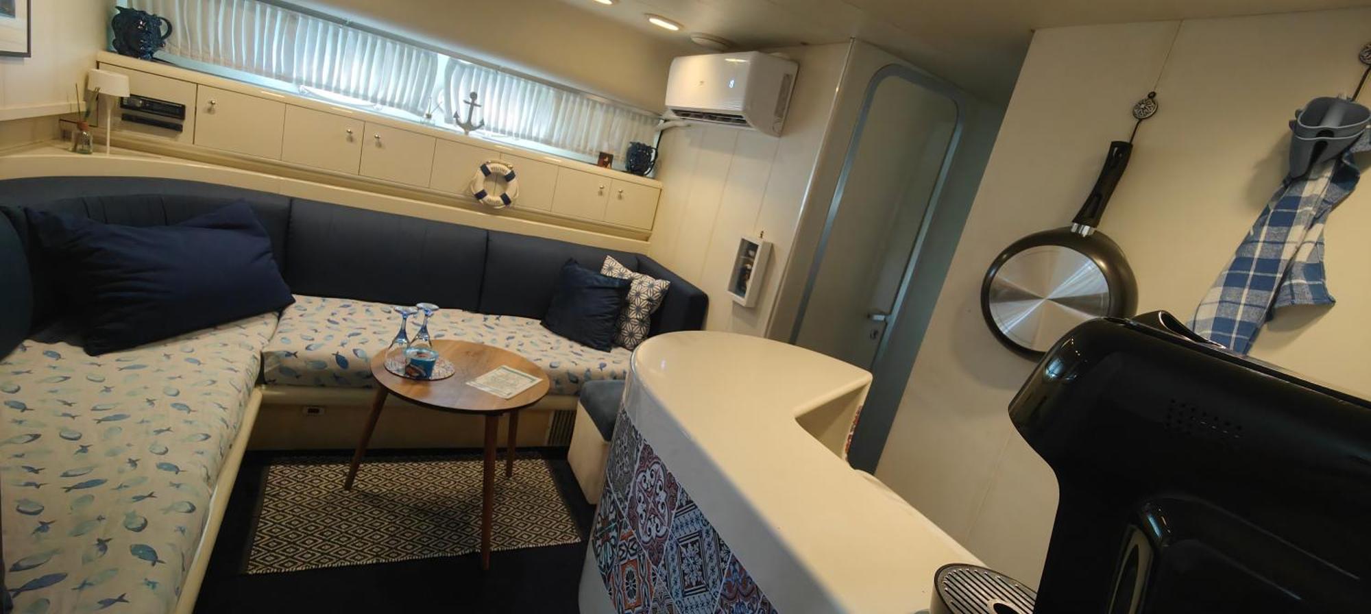 Desire Charming House Boat Hotel Palermo Exterior photo